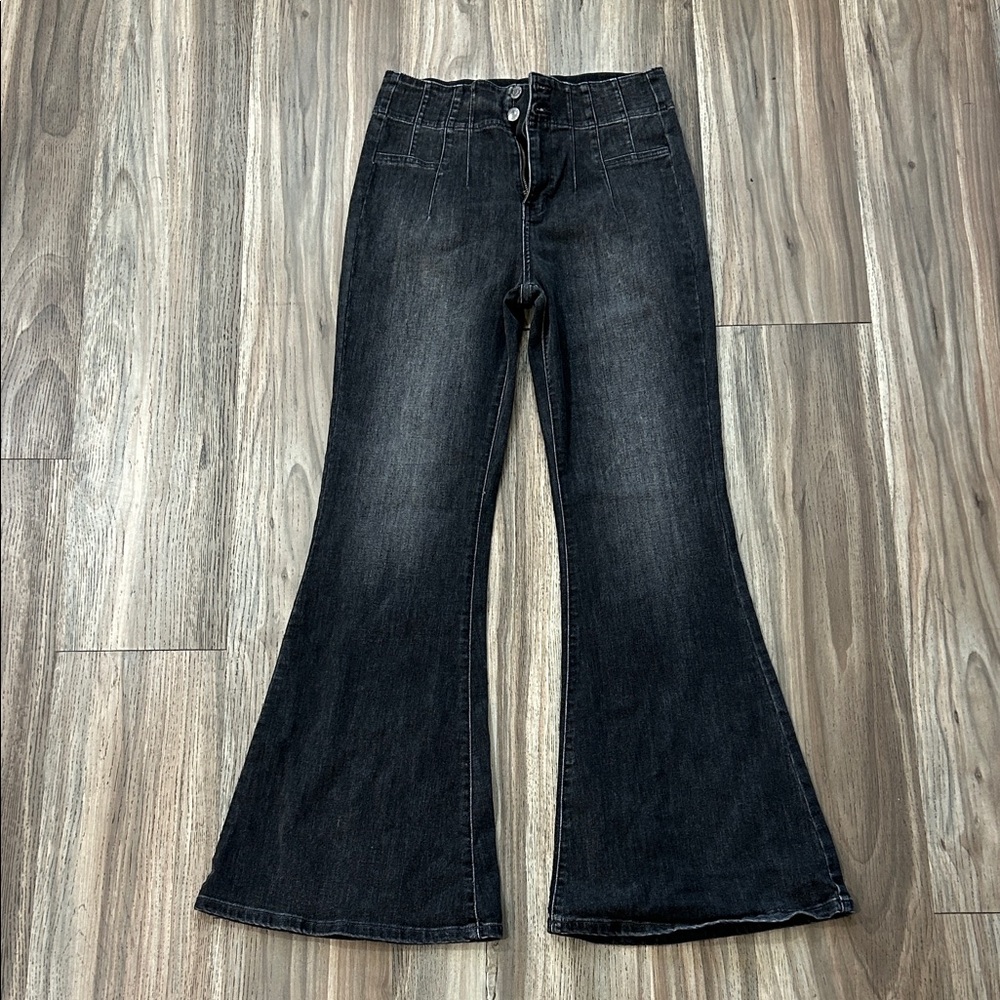 Harper Heritage Chic Black Flare Women's Jeans